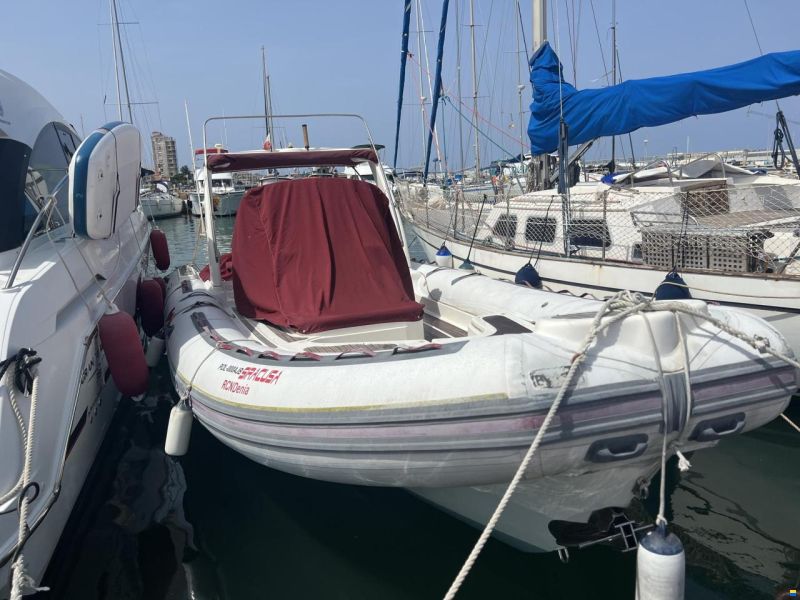 Denia, Amarre 12 m x 3,83 m