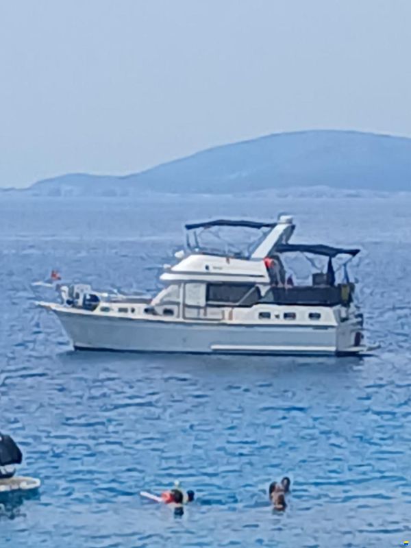 AMS Marine Trawler 39