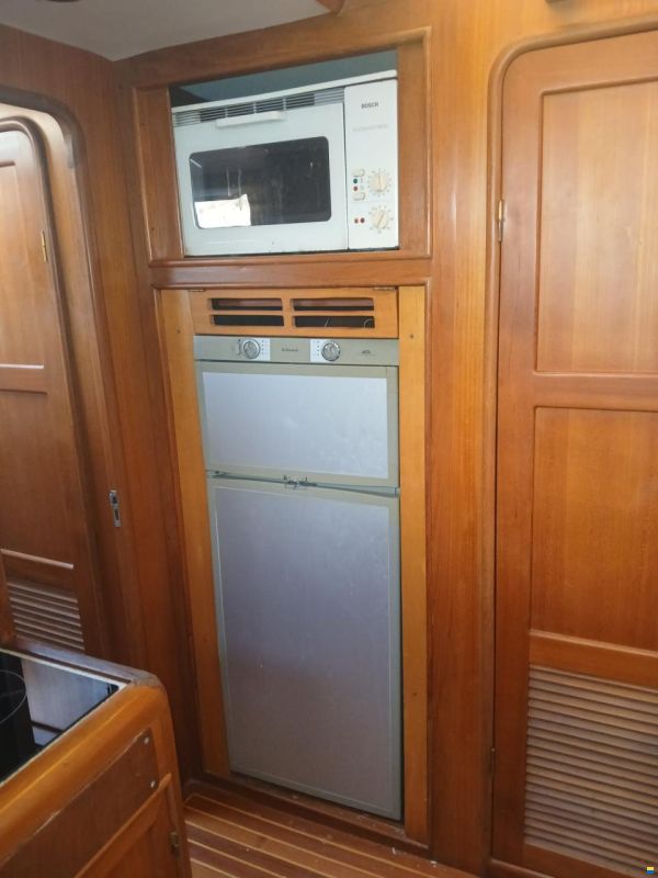 AMS Marine Trawler 39