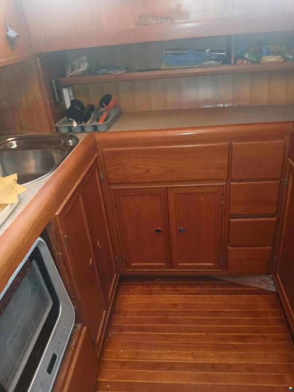 AMS Marine Trawler 39