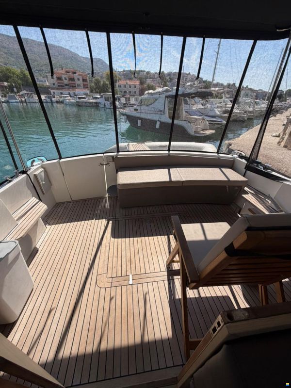 Cantieri Estensi Goldstar 360
