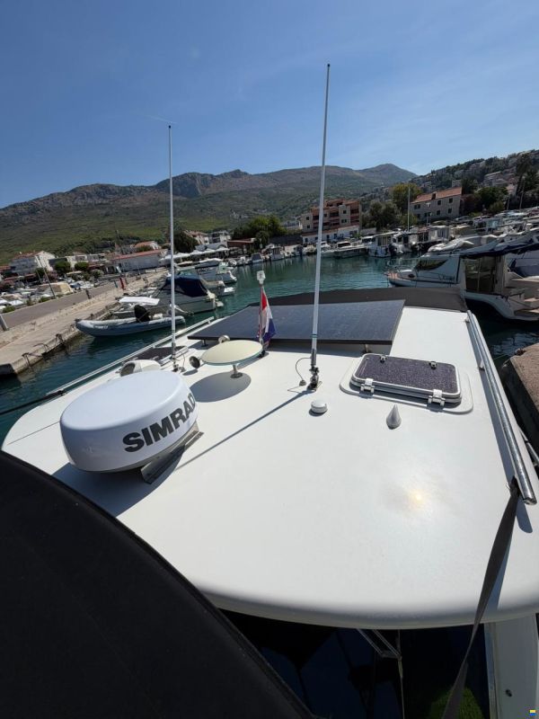 Cantieri Estensi Goldstar 360