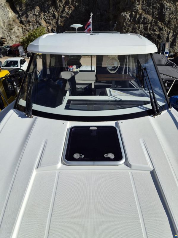 Jeanneau Merry Fisher 895