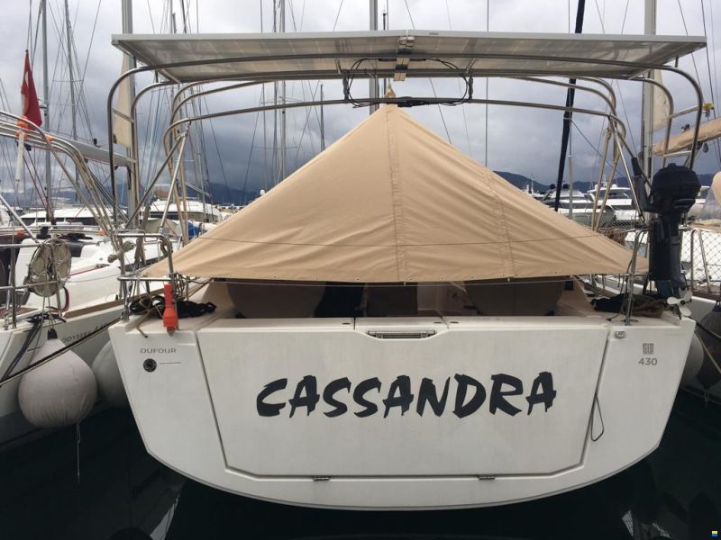 Dufour 430 Grand Large