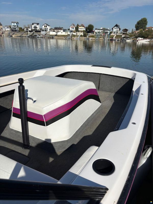 Correct Craft Ski Nautique