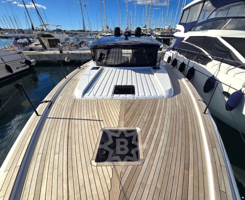 Pardo Yachts GT52