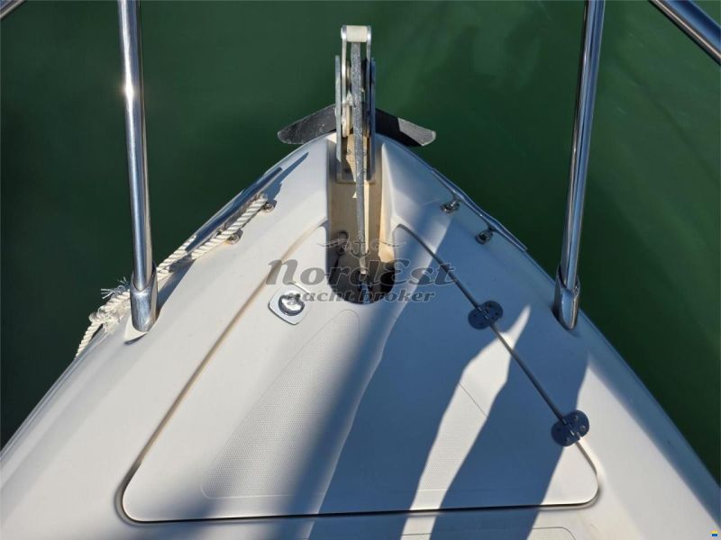 Sessa Islamorada 32