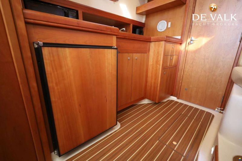 Mainship 34 Rumrunner II