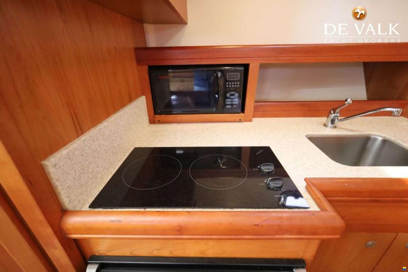 Mainship 34 Rumrunner II