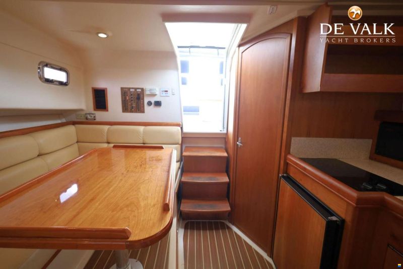 Mainship 34 Rumrunner II