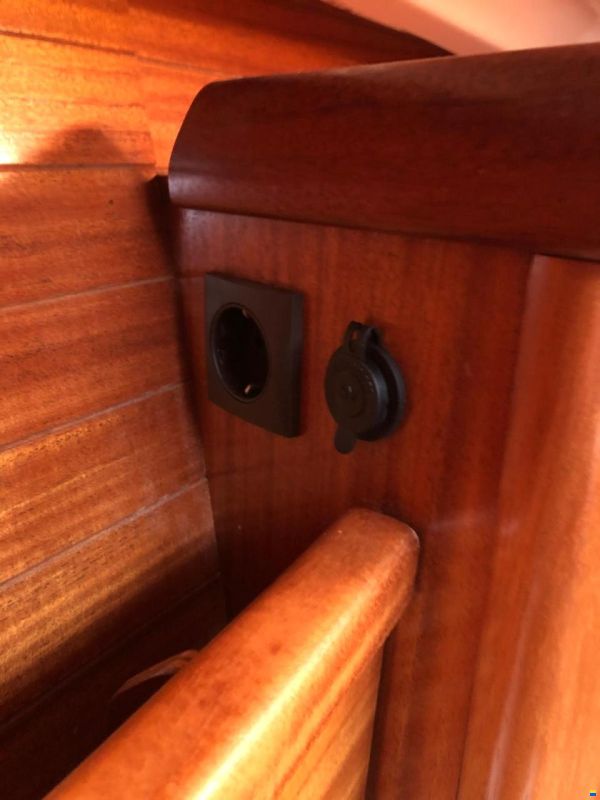 Dufour 32 Classic