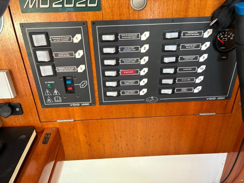 Dufour 32 Classic