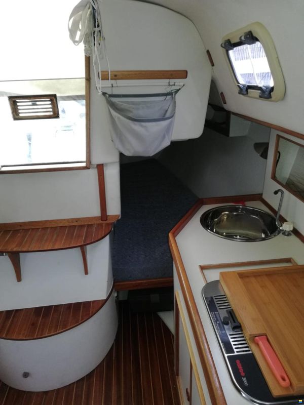 Cross-Yachts Cross 25
