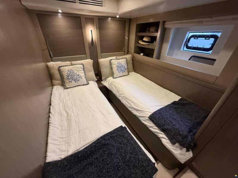 Sirena 58