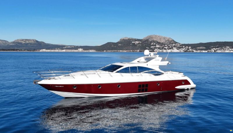 Azimut 68S