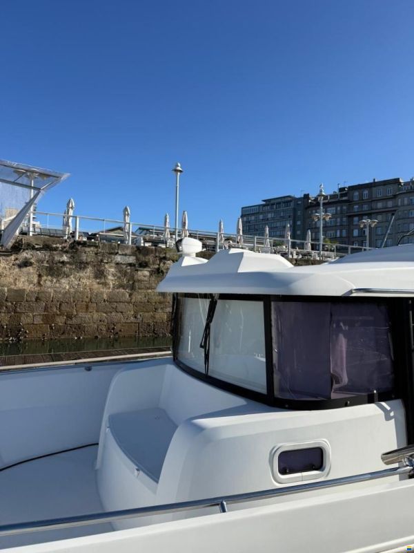 Beneteau Barracuda 9