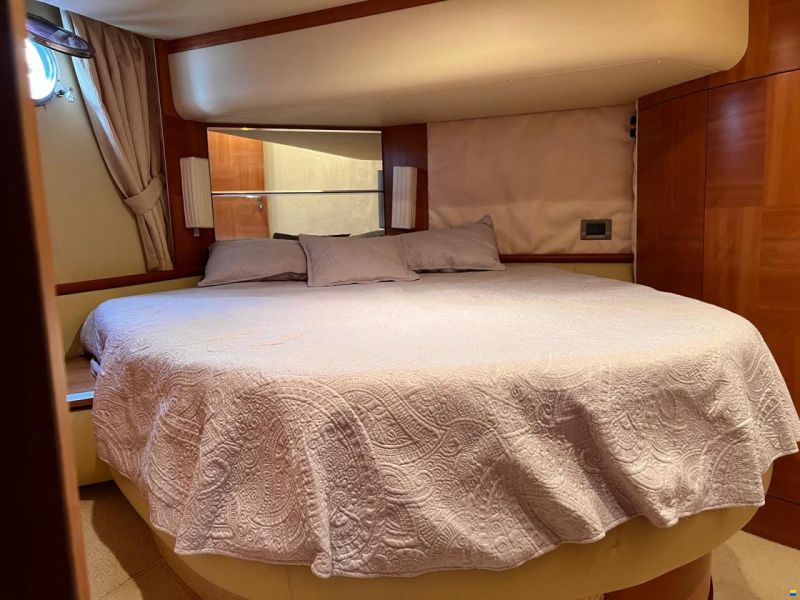 Azimut 50