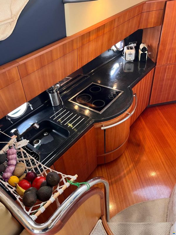Azimut 50