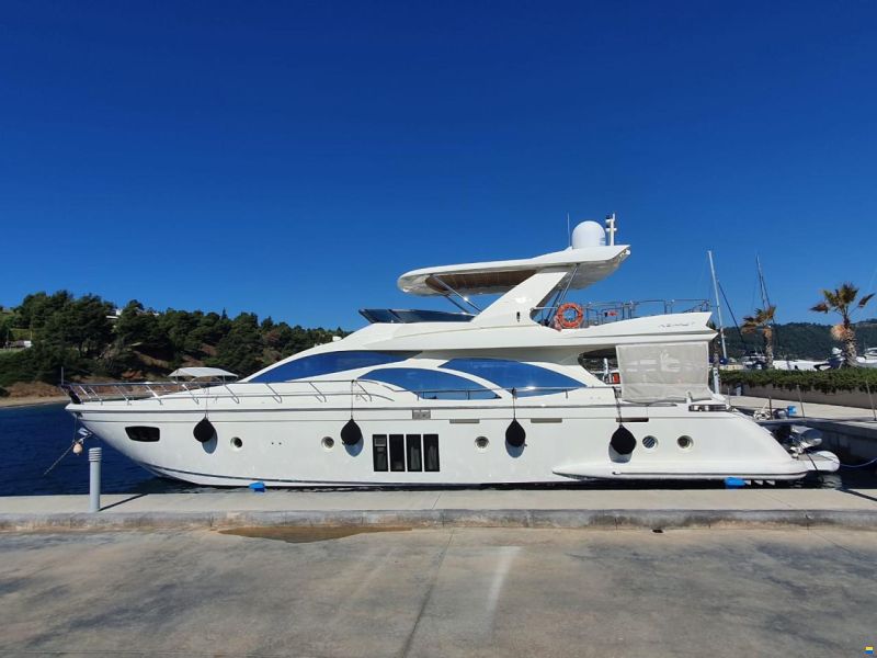 Azimut 78 Fly