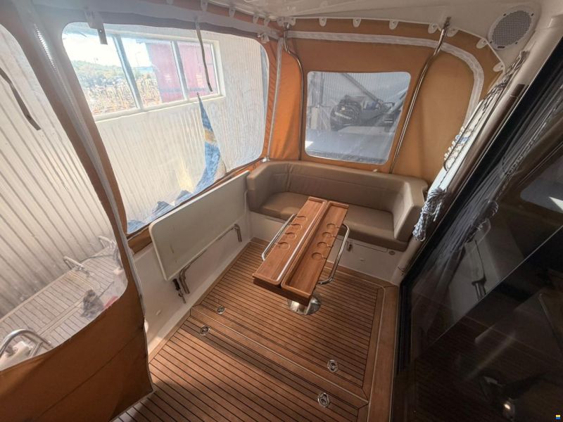 Nimbus 365 Coupe