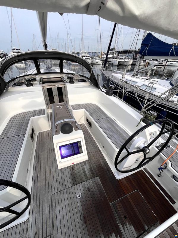 Bavaria Cruiser 46 Style