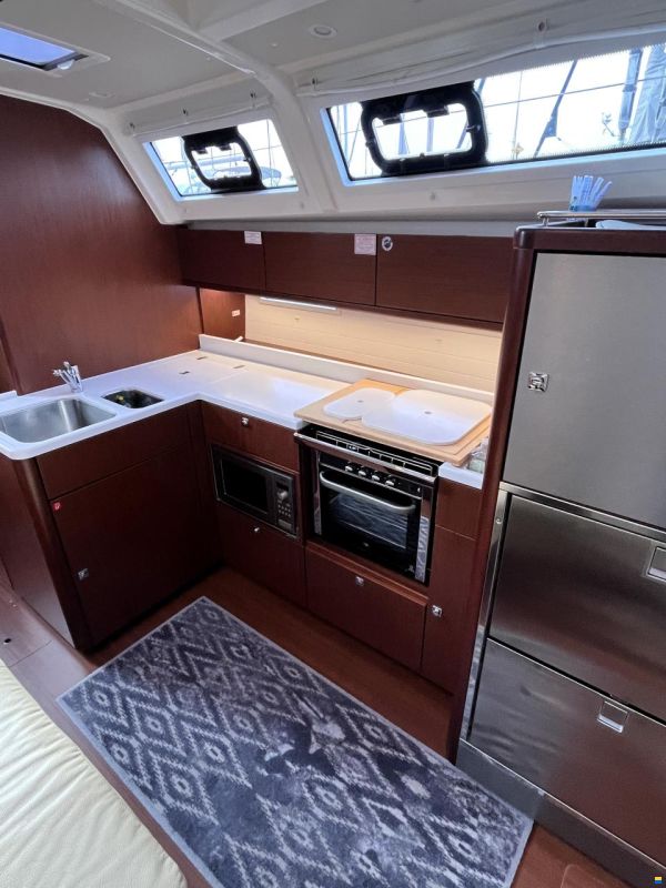 Bavaria Cruiser 46 Style