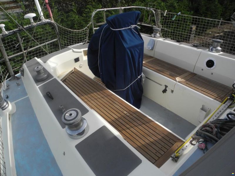 Westerly Falcon 35