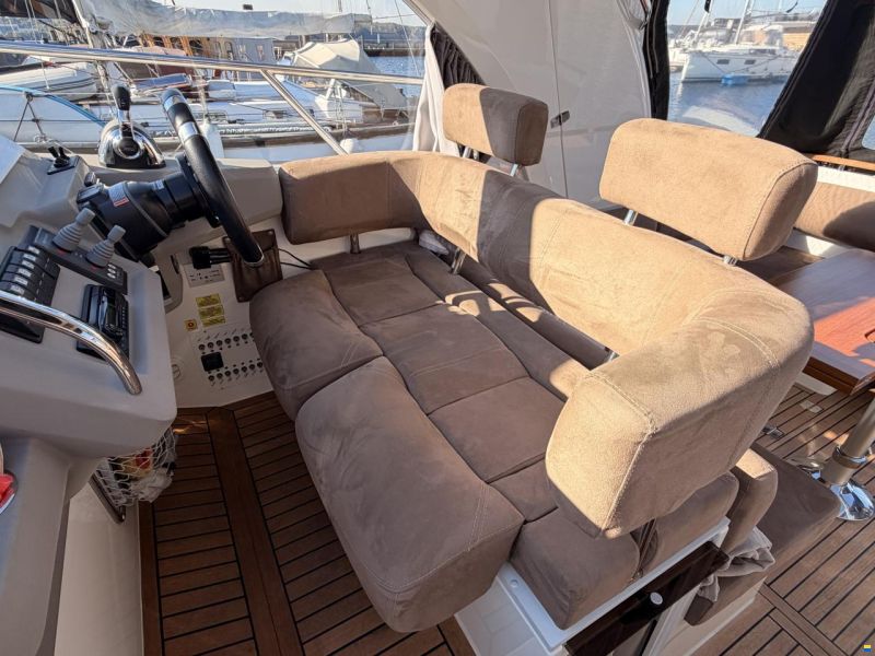 Marex 310 Sun Cruiser
