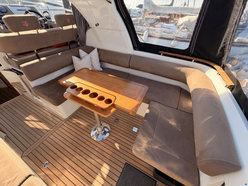 Marex 310 Sun Cruiser