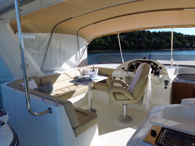 Beneteau Swift Trawler 52