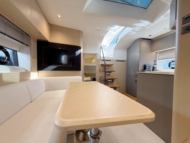 Princess V50