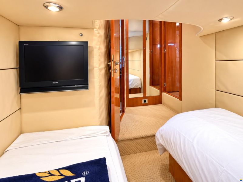 Sunseeker Portofino 47