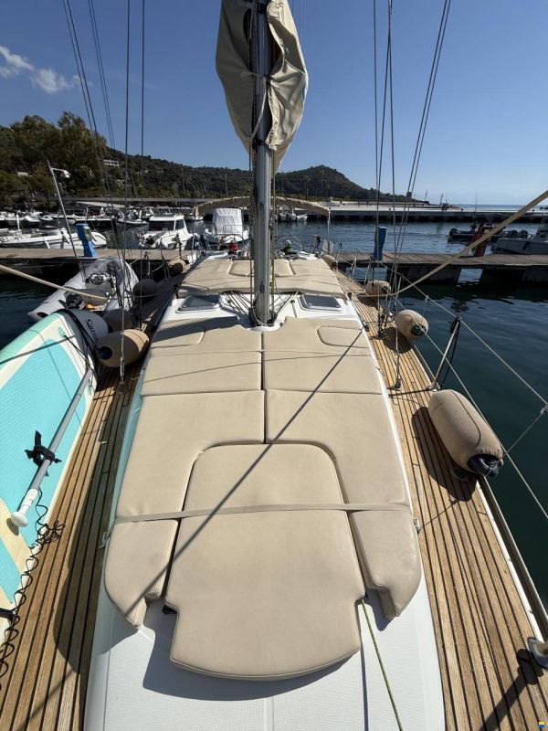 Jeanneau Sun Odyssey 43