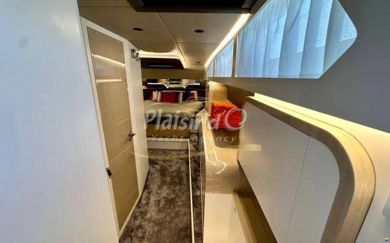Canados Gladiator 493 Grand