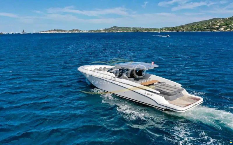 Canados Gladiator 493 Grand