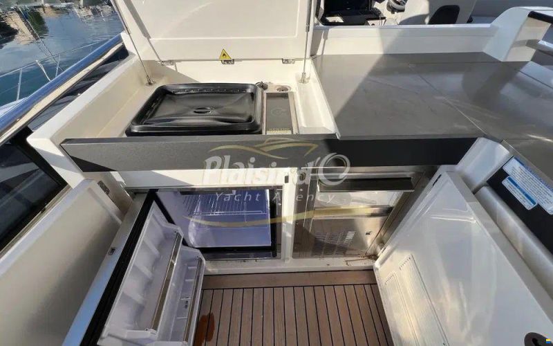 Absolute Navetta 64