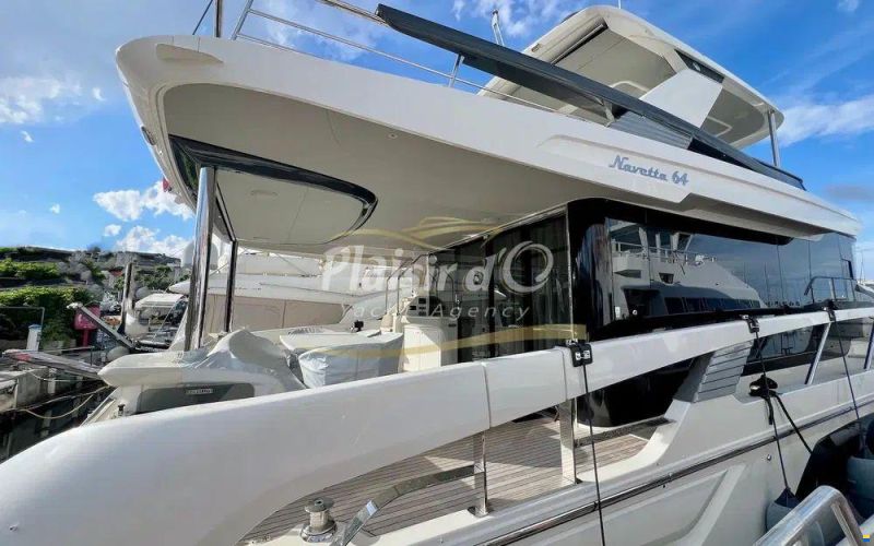 Absolute Navetta 64