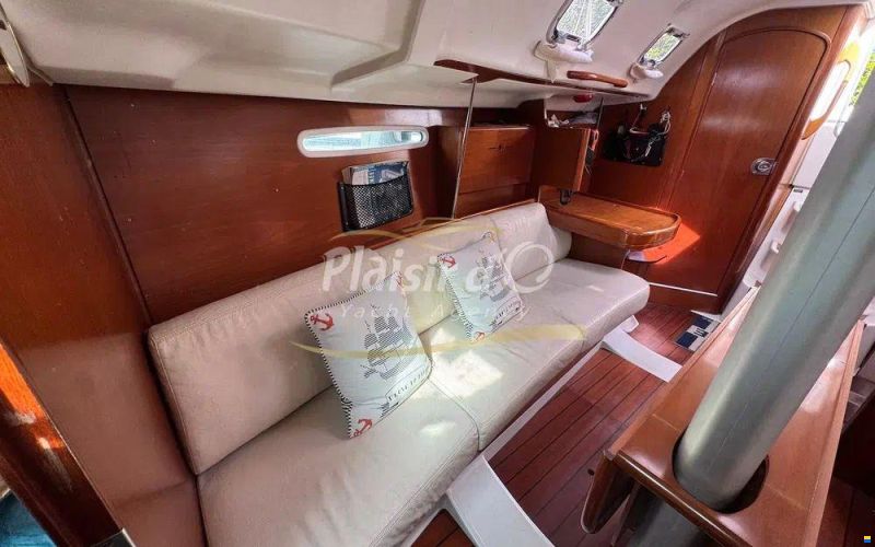 Beneteau First 31.7