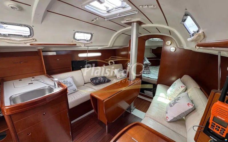 Beneteau First 31.7