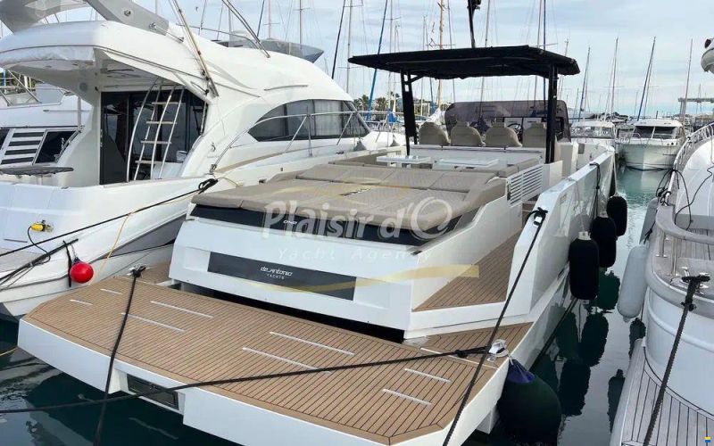 De Antonio D42