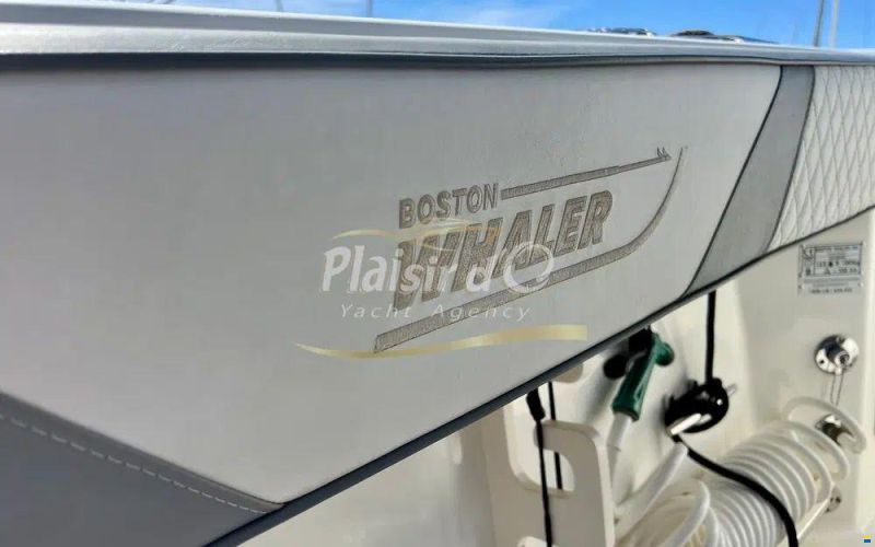 Boston Whaler 280 Outrage