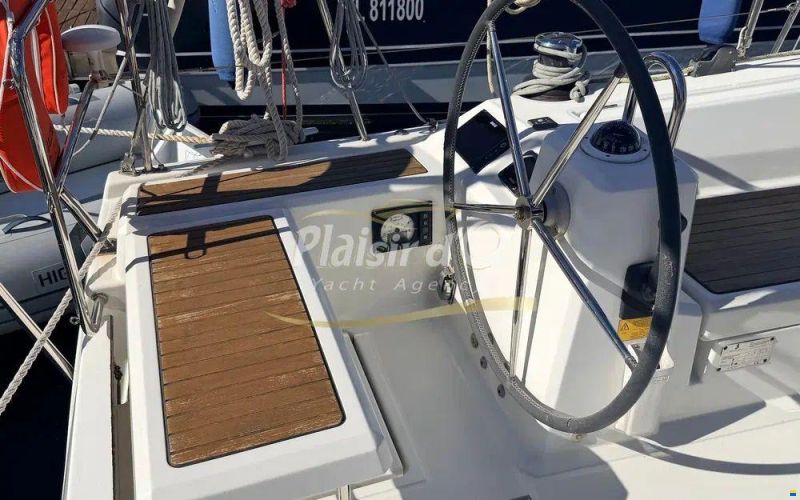Beneteau Oceanis 411