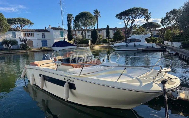 Invictus 270 CX