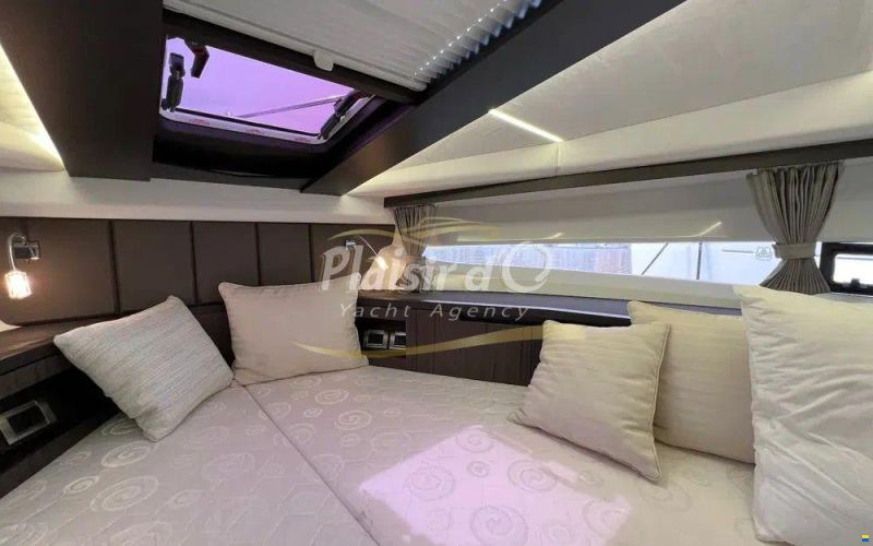 Galeon 425 Hts