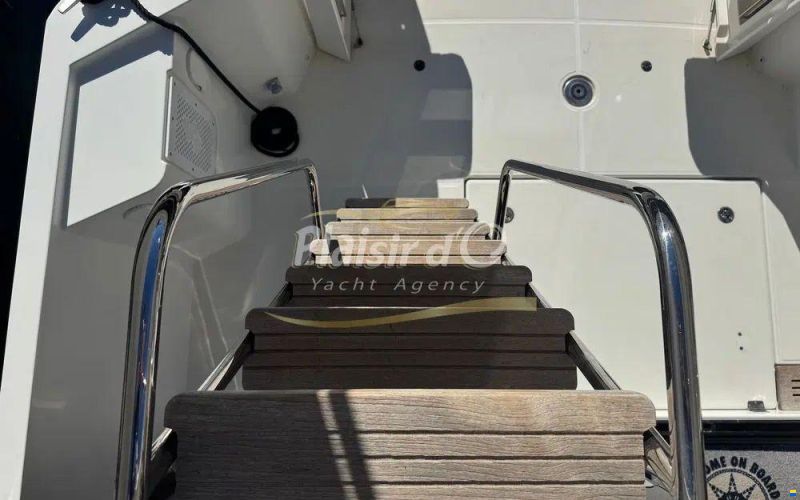 Beneteau Swift Trawler 35