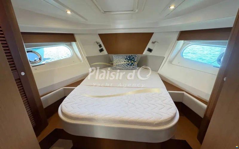 Beneteau Swift Trawler 35