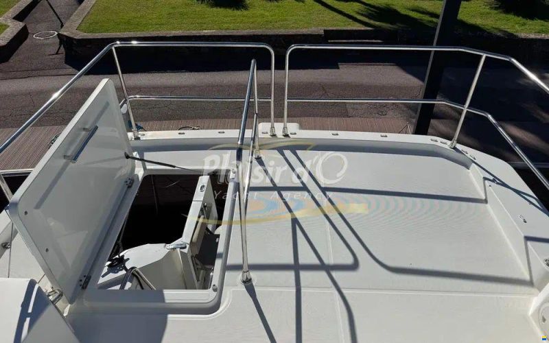 Beneteau Swift Trawler 35