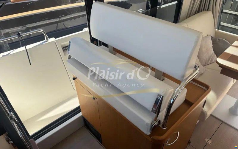 Beneteau Swift Trawler 35
