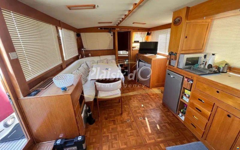 Grand Banks 42