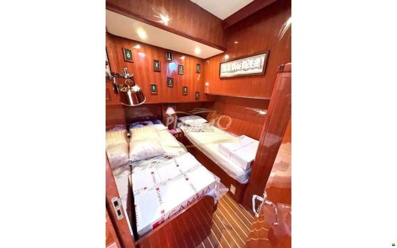 Hampton Yachts Alaska 17